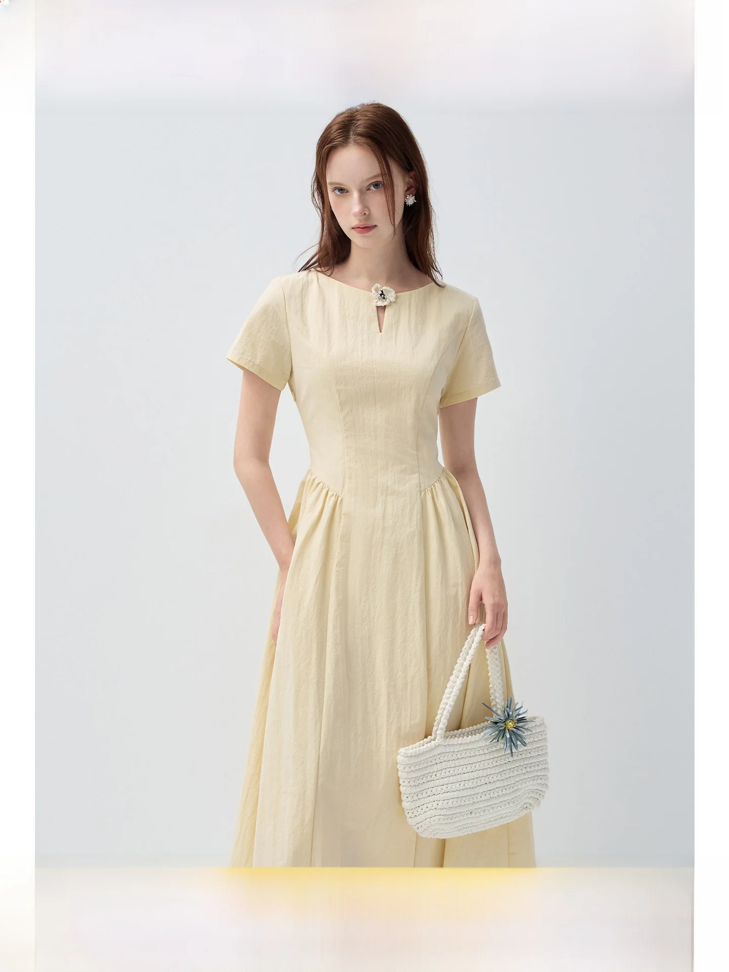 Slimming Large Size Women's Dress Gathered Waist A-Line Skirt Commute Friendly Summer Fashion for Plump Women Elegant
Slimming Large Size Women's Dress Gathered Waist A-Line Skirt Commute Friendly Summer Fashion for Plump Women Elegant