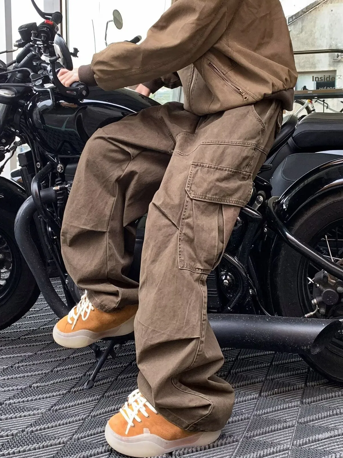 Loose Straight Leg Men's Workwear Pants Spring 2025 New American Retro Sle with Big kets Casual Trendy Long Trousers
Loose Straight Leg Men's Workwear Pants Spring 2025 New American Retro Sle with Big kets Casual Trendy Long Trousers