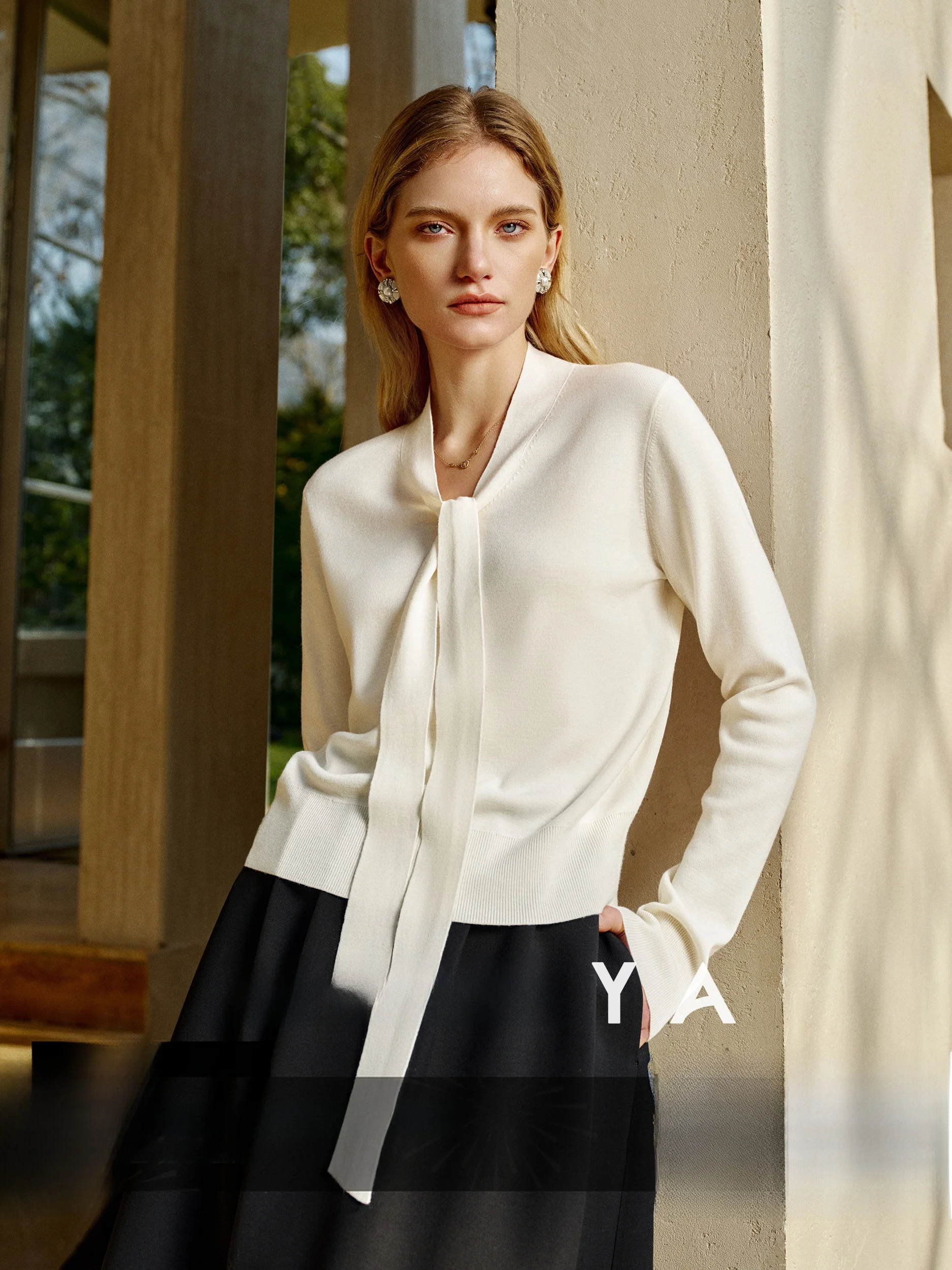 CA Woolen Knitted Base irt with Sa Long Sve V-Ne Camere Yarn Women's Autumn Winter Faion Ele Sle
CA Woolen Knitted Base irt with Sa Long Sve V-Ne Camere Yarn Women's Autumn Winter Faion Ele Sle