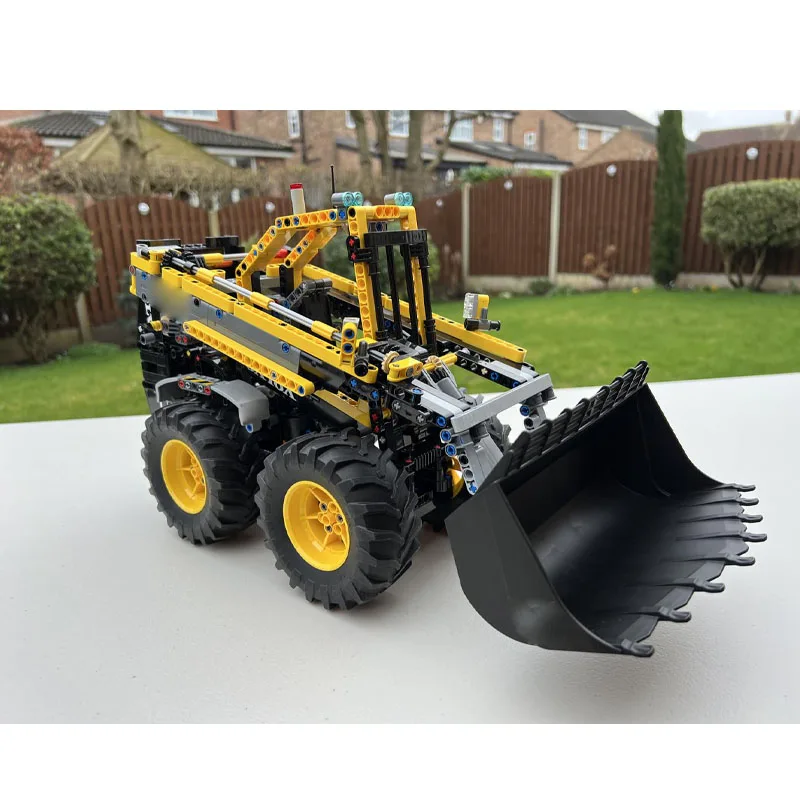 MOC-104489 Urban Farm Agricultural Skid Steer Loader Building Block Model, 803 Parts, Boys Children's Birthday Assembly Toy Gift
MOC-104489 Urban Farm Agricultural Skid Steer Loader Building Block Model, 803 Parts, Boys Children's Birthday Assembly Toy Gift