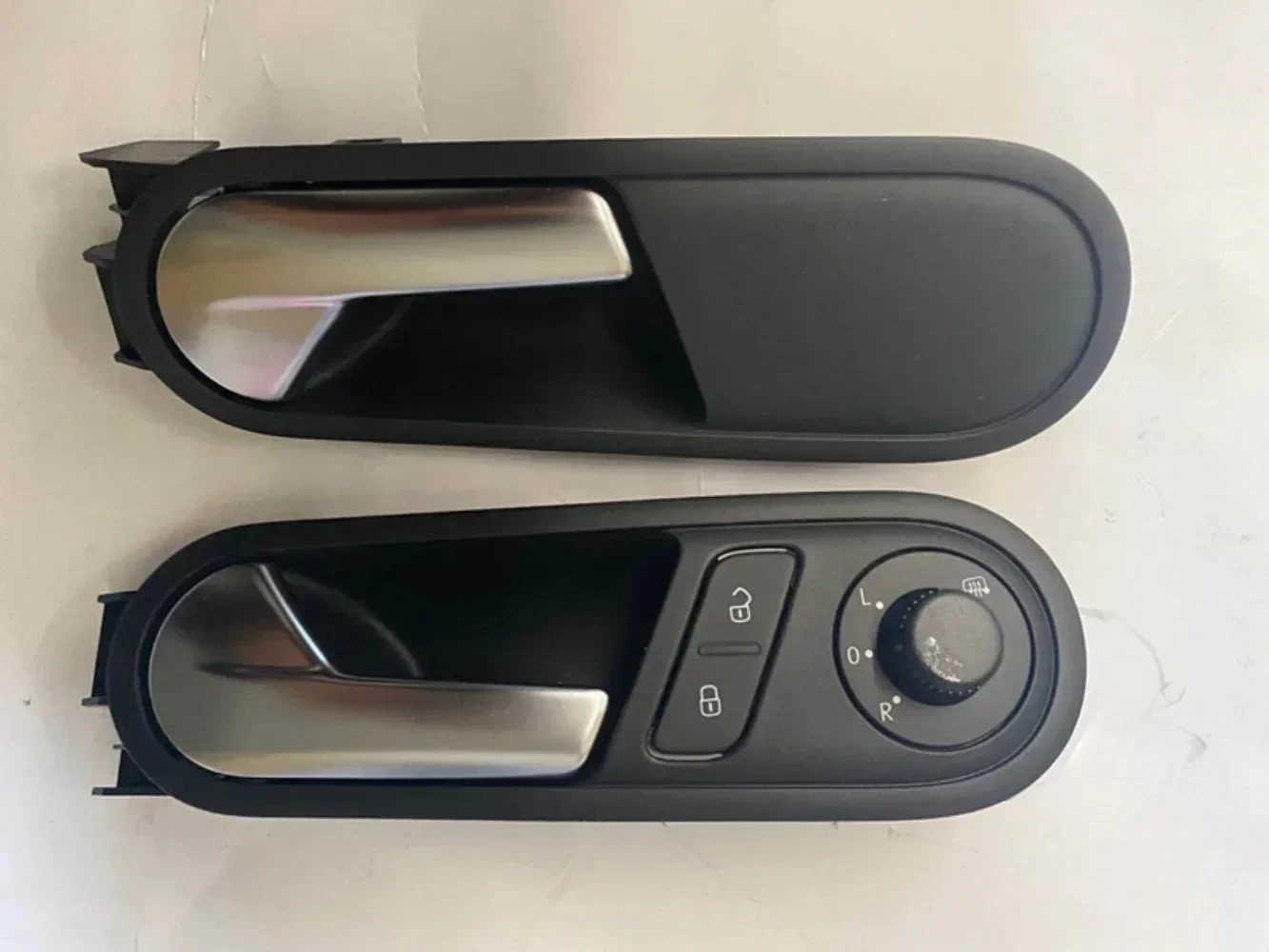 China Brand New Genuine Front Left Right Door Handles for VW Beetle 2012 2013 2014 2015 2016 2017 2018 2019 5C5837114H
China Brand New Genuine Front Left Right Door Handles for VW Beetle 2012 2013 2014 2015 2016 2017 2018 2019 5C5837114H