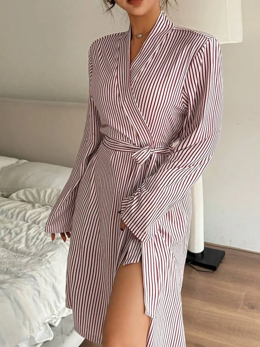 Women's Casual Striped Sleepwear Robe
Women's Casual Striped Sleepwear Robe