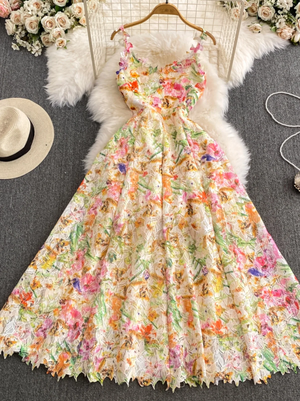Ele Lace Slimming Long Dr Women's Holiday Sle High Waist A-Line Skirt Korean Version Zipper Hollow out Design Summer...
Ele Lace Slimming Long Dr Women's Holiday Sle High Waist A-Line Skirt Korean Version Zipper Hollow out Design Summer...