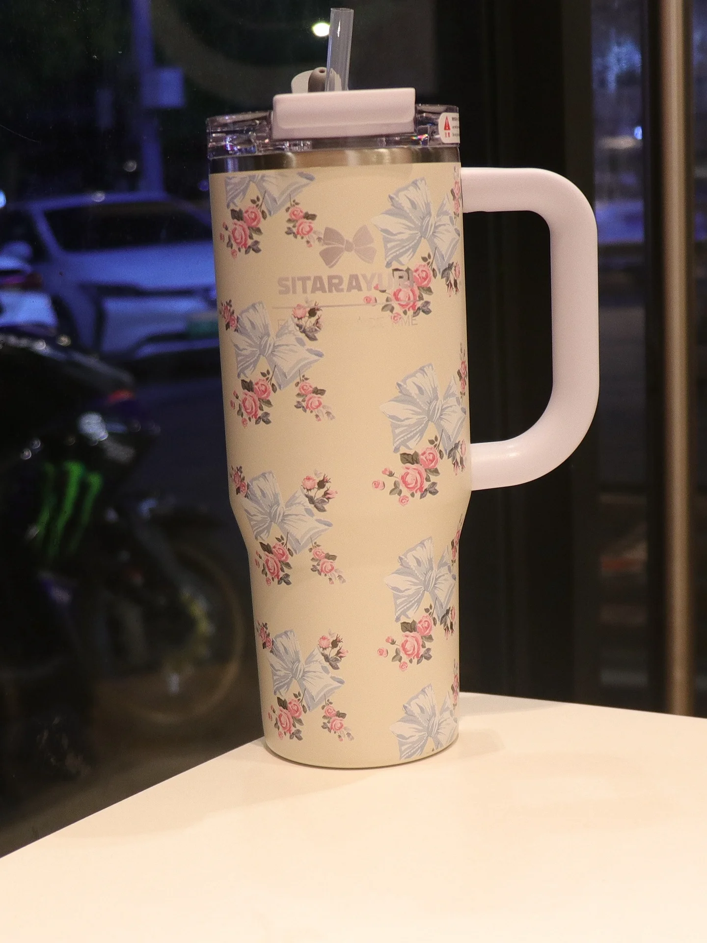 Large Capaci Stainl Steel Insulated Water Bottle St Ice King Coffee Cup Women's High Aesthetic Value New 2025 Model
Large Capaci Stainl Steel Insulated Water Bottle St Ice King Coffee Cup Women's High Aesthetic Value New 2025 Model