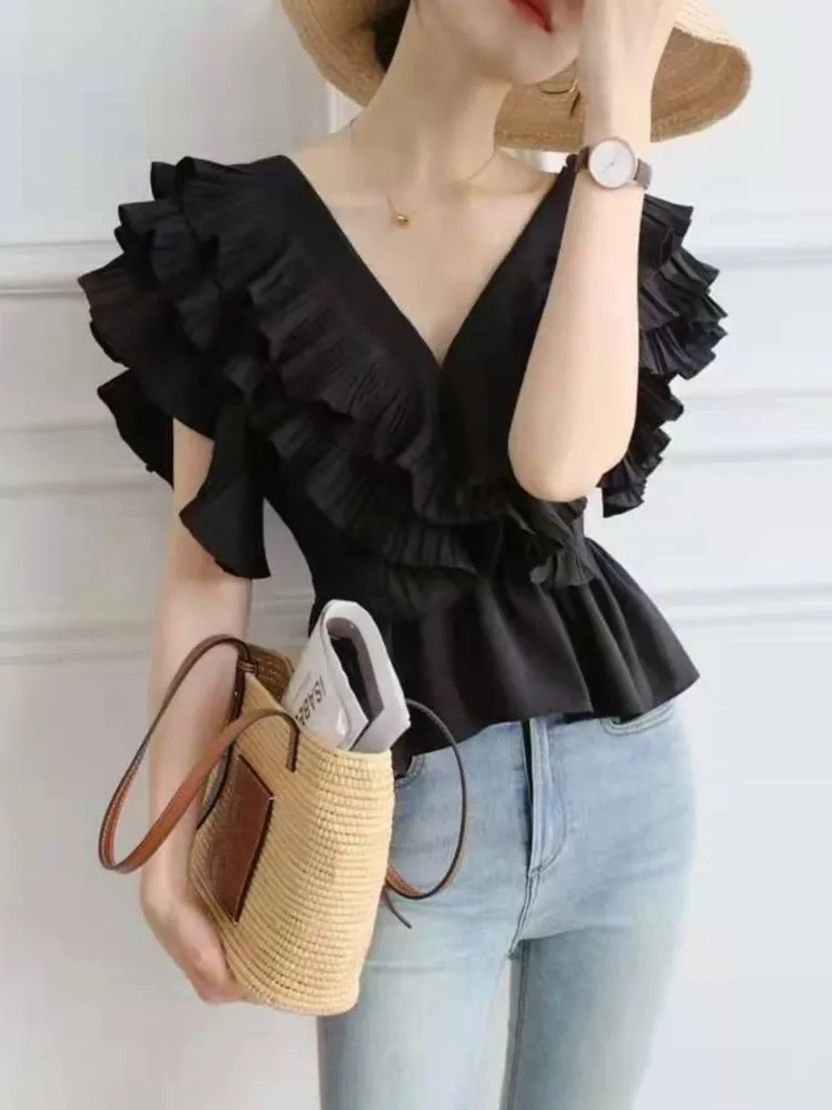 Fashion French Deep V-neck French Shirts Women's Pleated Ruffles Summer Tank Top Sweet Chic Sleeveless Vest Vacation Woman Cloth
Fashion French Deep V-neck French Shirts Women's Pleated Ruffles Summer Tank Top Sweet Chic Sleeveless Vest Vacation Woman Cloth