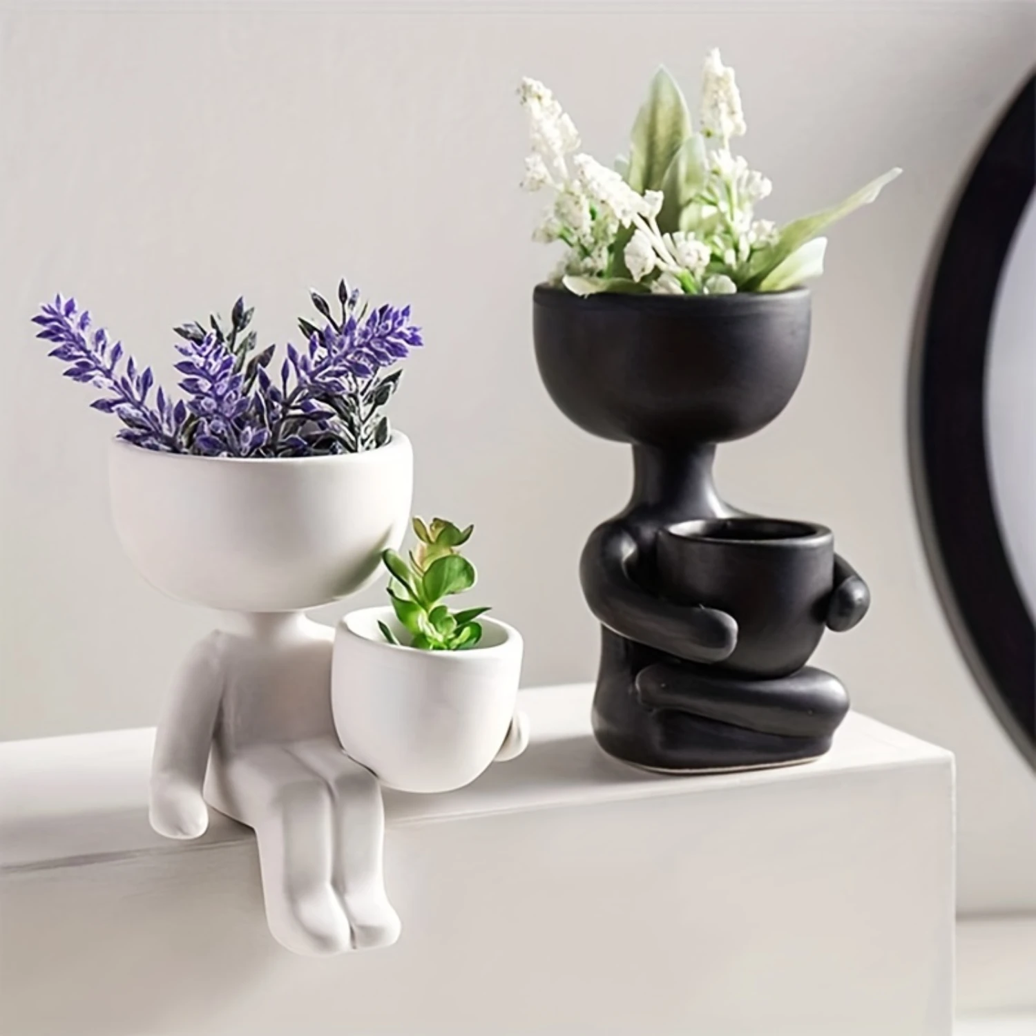 1pc Ceramic Flower Pot Humanoid Creative Crafts Decoration, Small Vase Ornaments, Ceramic Sculpture Figure Planter Tabletop Orn
1pc Ceramic Flower Pot Humanoid Creative Crafts Decoration, Small Vase Ornaments, Ceramic Sculpture Figure Planter Tabletop Orn