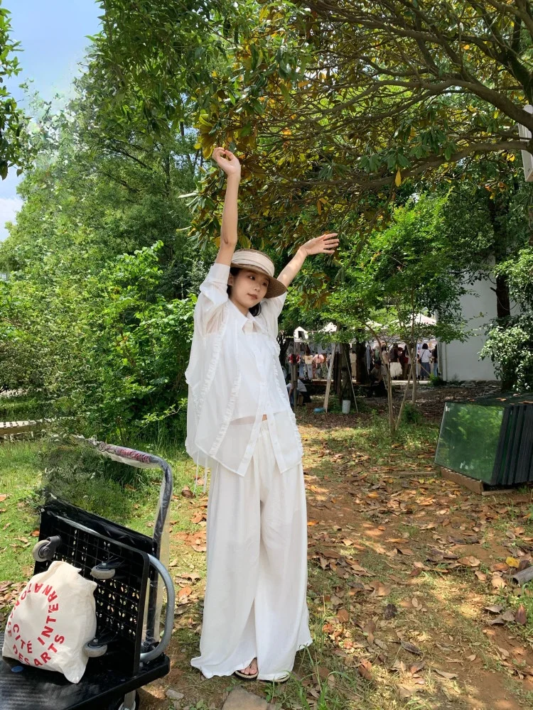 Женские брюки Jinputi с высокой талией и широкими штанинами, повседневные, струящиеся, тонкие, летние, прямые, длинные, удобные, из полиэфирного волокна
Женские брюки Jinputi с высокой талией и широкими штанинами, повседневные, струящиеся, тонкие, летние, прямые, длинные, удобные, из полиэфирного волокна