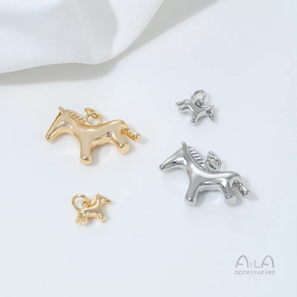 1Pcs Copper Charms 14K Gold Color Glossy Cartoon Trojan Horse Pendant DIY Handmade Jewelry Bracelet Earrings Accessories Materia
1Pcs Copper Charms 14K Gold Color Glossy Cartoon Trojan Horse Pendant DIY Handmade Jewelry Bracelet Earrings Accessories Materia