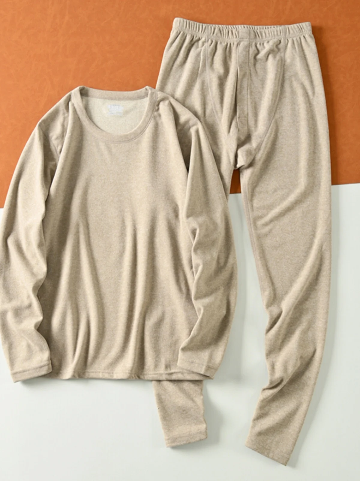 Men's Winter Warm Underwear Set Cashmere Silk Anti-freeze Long Pants Thermal Clothes Youth Full Coverage round Neck Design
Men's Winter Warm Underwear Set Cashmere Silk Anti-freeze Long Pants Thermal Clothes Youth Full Coverage round Neck Design