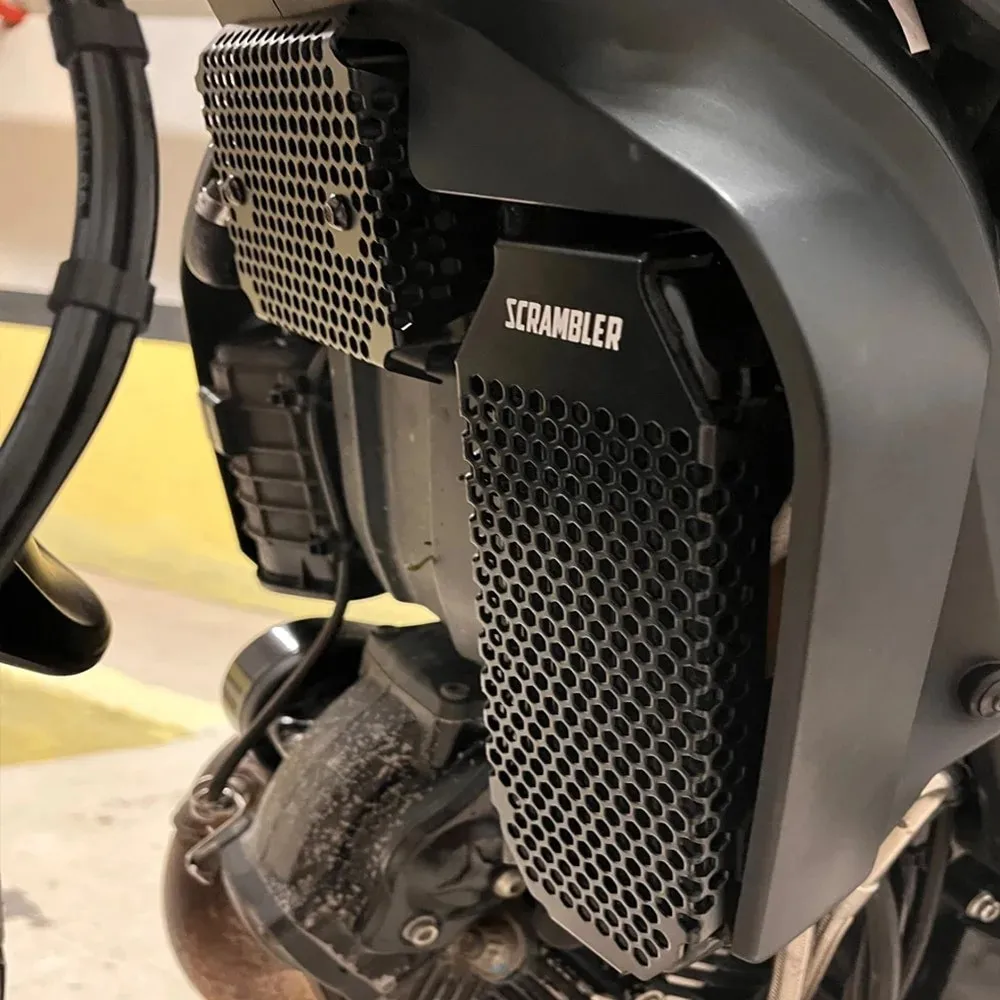 Radiator Oil Cooler Grille + Rectifier Voltage Regulator Cover Guard Protector Parts For DUCATI Scrambler 800 2015 - 2023 2022
Radiator Oil Cooler Grille + Rectifier Voltage Regulator Cover Guard Protector Parts For DUCATI Scrambler 800 2015 - 2023 2022