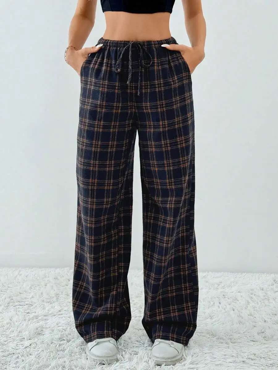 Women's Wide Leg Plaid Pants with Drawstring Waist and Slanted Pockets
Women's Wide Leg Plaid Pants with Drawstring Waist and Slanted Pockets