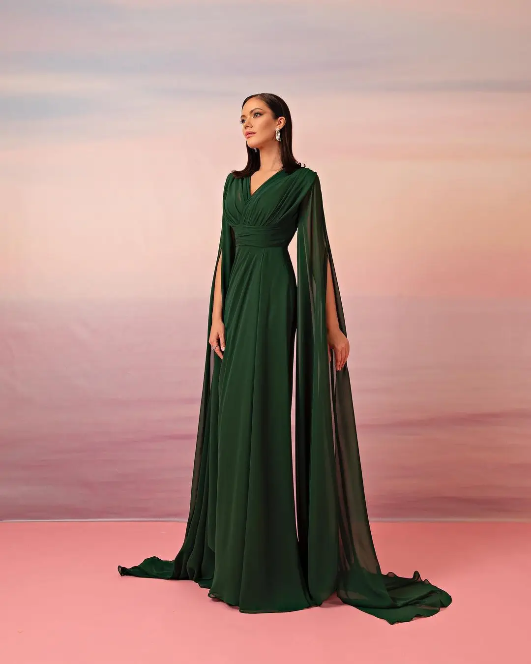 Dark Green Chiffon Prom Dresses Long Split Sleeves V-neck Floor-Length Elegant Formal Occasion Evening Dresses Party Gown
Dark Green Chiffon Prom Dresses Long Split Sleeves V-neck Floor-Length Elegant Formal Occasion Evening Dresses Party Gown