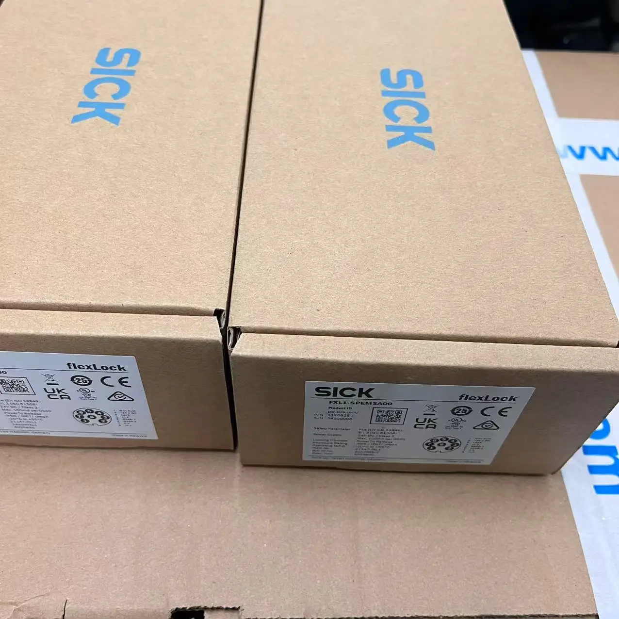 Оригинальный бренд SICK FXL1-SPEMSA00 1120828 в наличии датчик flexLock БЕЗОПАСНОСТЬ БЛОКОВОЕ УСТРОЙСТВО
Оригинальный бренд SICK FXL1-SPEMSA00 1120828 в наличии датчик flexLock БЕЗОПАСНОСТЬ БЛОКОВОЕ УСТРОЙСТВО