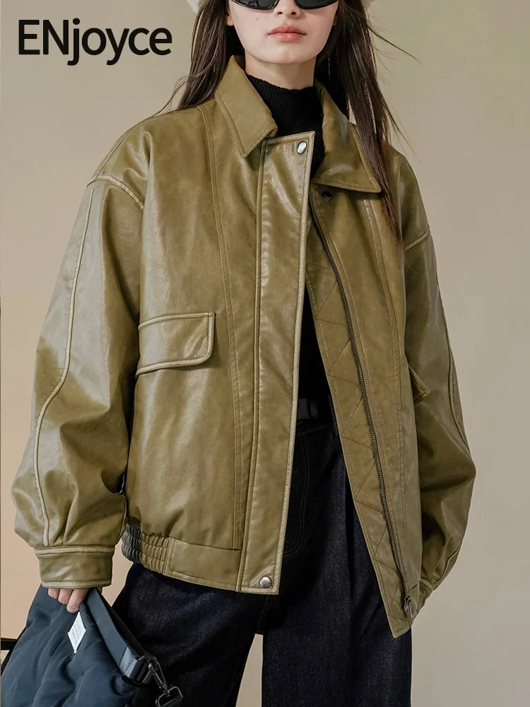 ENjoyce 2023 Winter Women Vintage PU Leather Zipper Coat Streetwear Standing Collar Motorcycle Biker Warm Cotton Jackets
ENjoyce 2023 Winter Women Vintage PU Leather Zipper Coat Streetwear Standing Collar Motorcycle Biker Warm Cotton Jackets