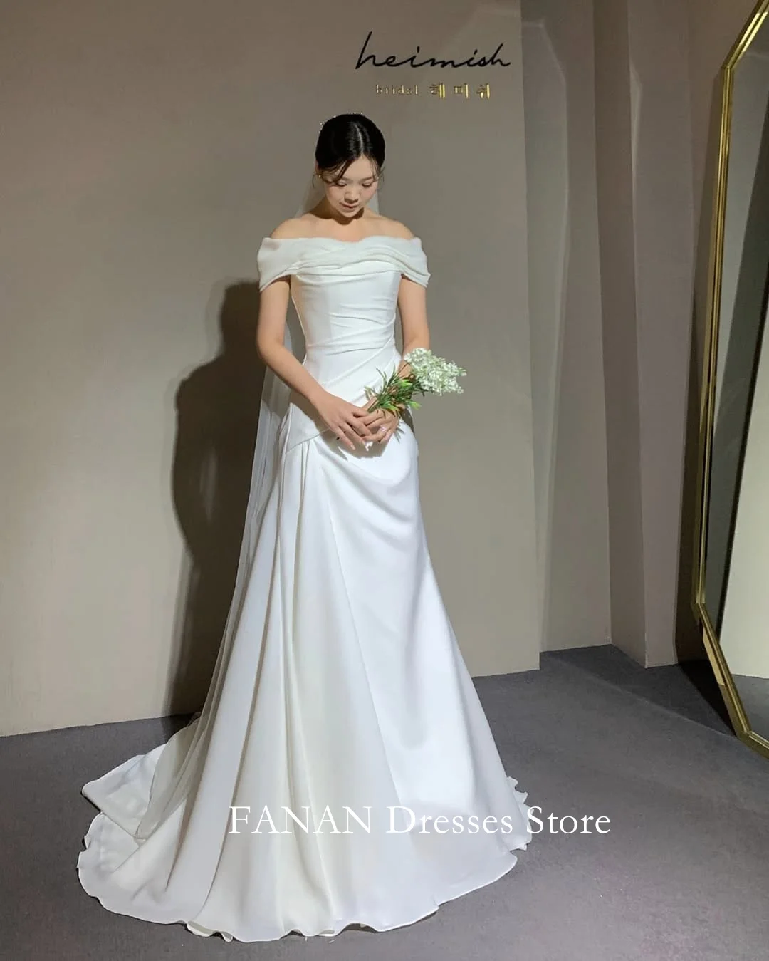 FANAN Off Shoulder Korea Ivory Mermaid Backless Wedding Dresses 웨딩드레스 Short Sleeves Customized Pretty Bride Gowns Plus Size
FANAN Off Shoulder Korea Ivory Mermaid Backless Wedding Dresses 웨딩드레스 Short Sleeves Customized Pretty Bride Gowns Plus Size