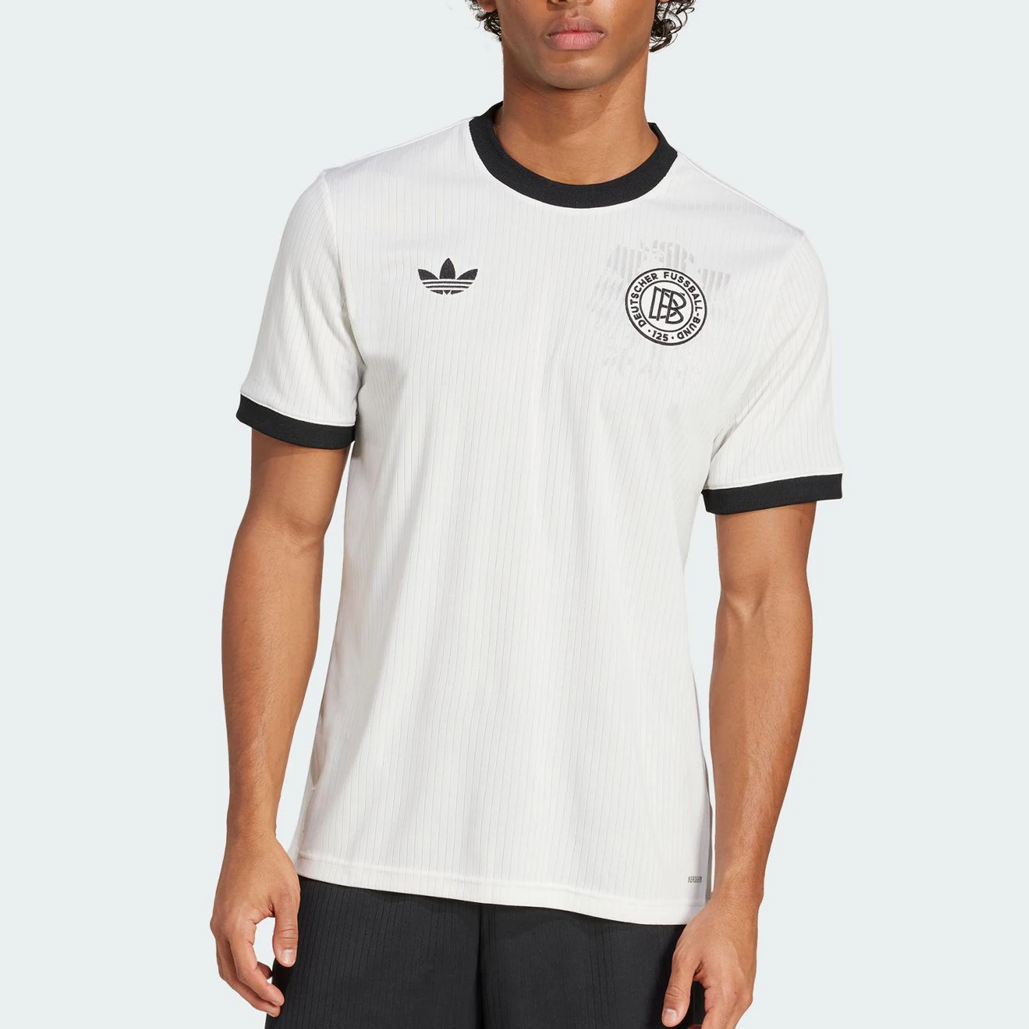 Adidas genuine 2025 summer clover men's retro football short sleeved JY0247
Adidas genuine 2025 summer clover men's retro football short sleeved JY0247