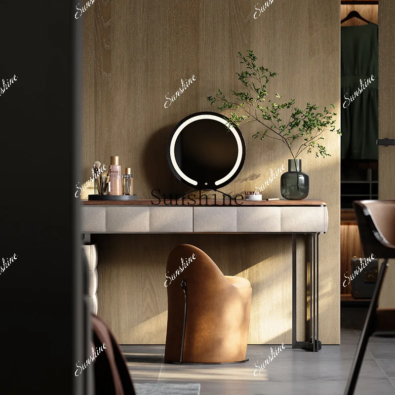 Восточный комод из цельного дерева, высококачественный столик для макияжа для спальни, встроенный комод из орехового дерева
Восточный комод из цельного дерева, высококачественный столик для макияжа для спальни, встроенный комод из орехового дерева