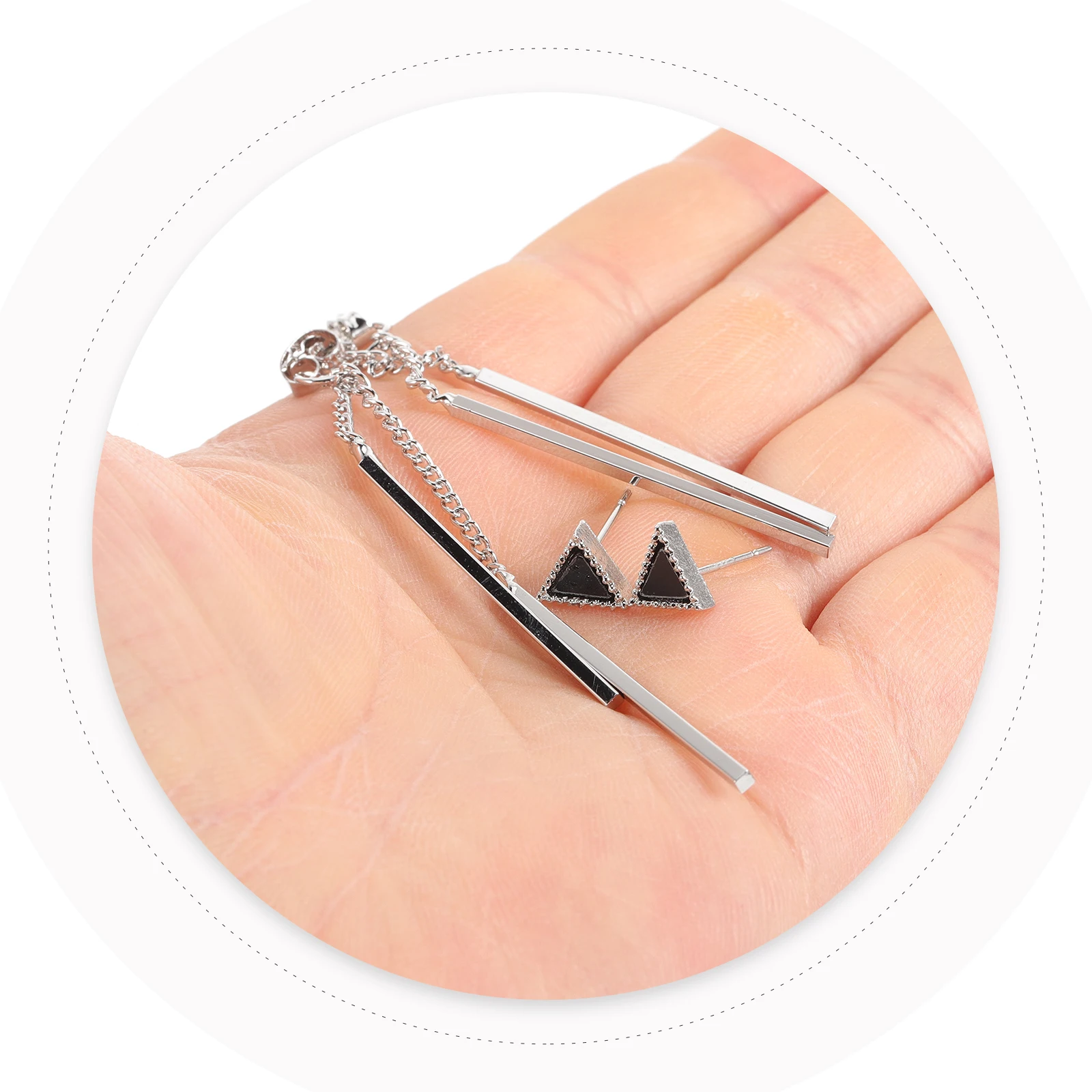 Long Triangle Tassel Earrings Women Elegant Alloy Dangle Fashion Sparkly Jewelry Gift 2023 Birthday Party Accessories
Long Triangle Tassel Earrings Women Elegant Alloy Dangle Fashion Sparkly Jewelry Gift 2023 Birthday Party Accessories