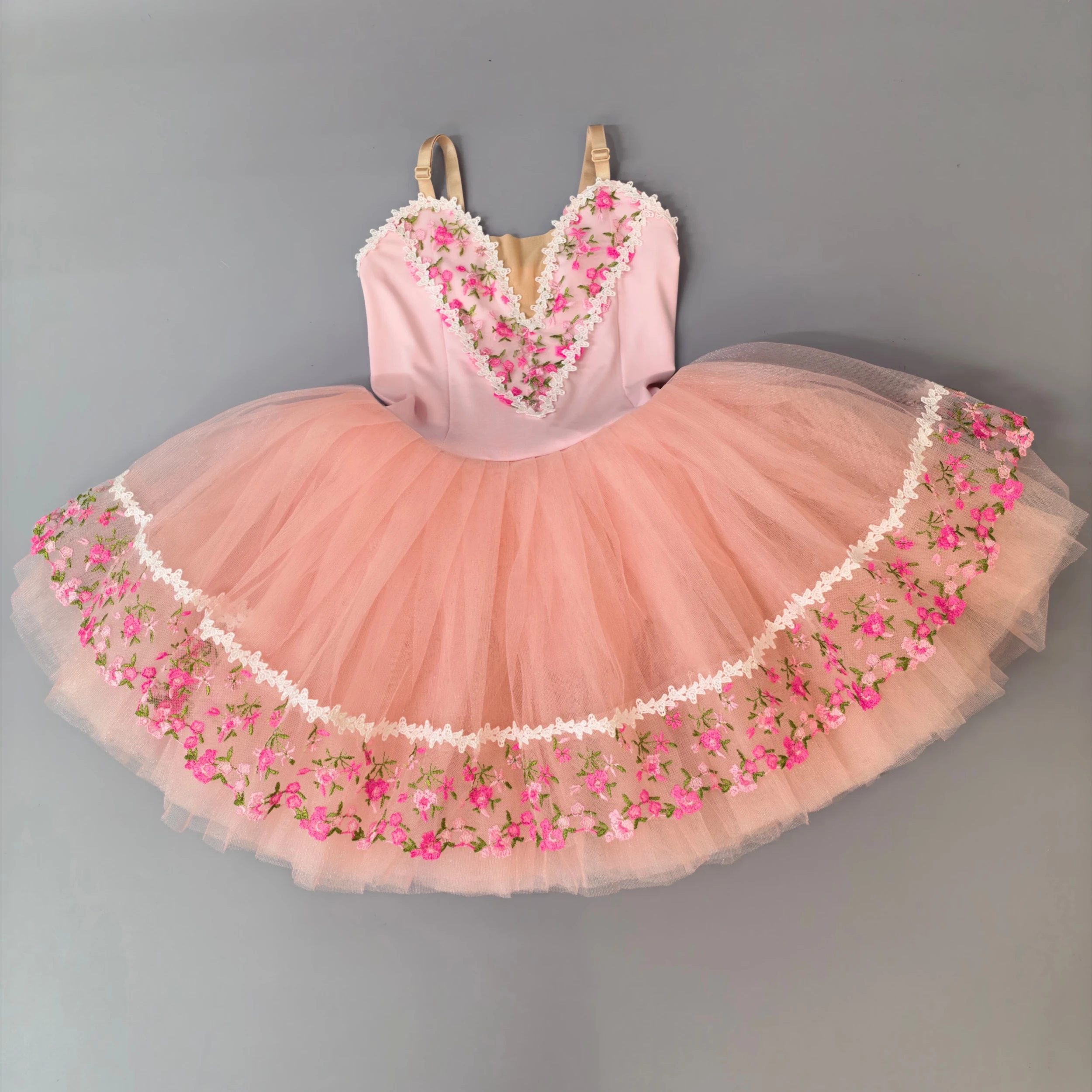 Flower Romantic Tutu Ballet Skirt Short Performance Dress Little Swan Lake Strap Ballet Yarn Skirt For Girls Tutu Ballet Dress
Flower Romantic Tutu Ballet Skirt Short Performance Dress Little Swan Lake Strap Ballet Yarn Skirt For Girls Tutu Ballet Dress