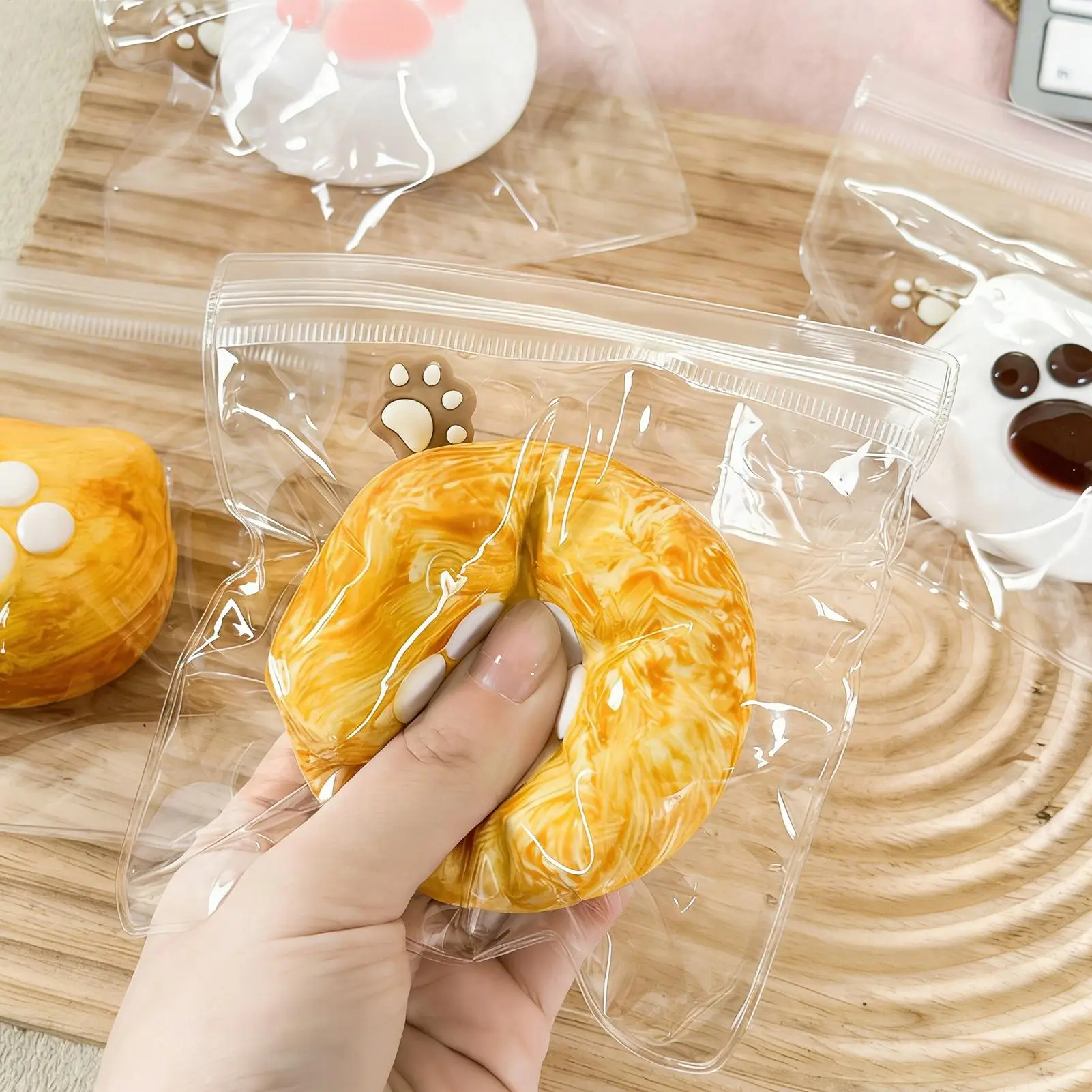 Мягкие игрушки-антистресс в форме кошачьей лапки с текстурой цемента, снимающие стресс, для расслабления, липкие, сжимаемые, снимающие напряжение, игрушка-сквиш
Мягкие игрушки-антистресс в форме кошачьей лапки с текстурой цемента, снимающие стресс, для расслабления, липкие, сжимаемые, снимающие напряжение, игрушка-сквиш