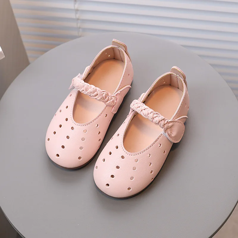 Girl Princess Shoes Cute Spring Autumn Hollow Breathable Small Leather Shoes Soft Sole Comfortable Dance Shoes H844
Girl Princess Shoes Cute Spring Autumn Hollow Breathable Small Leather Shoes Soft Sole Comfortable Dance Shoes H844