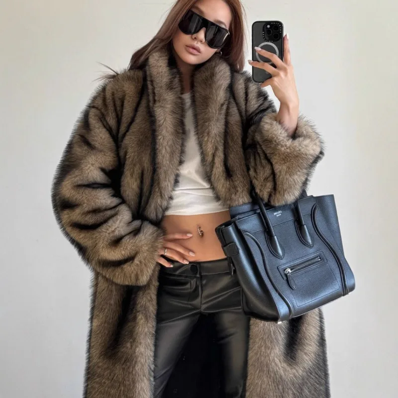 Fashionable New European American Coat Green Fruit Collar Fur Coat
Fashionable New European American Coat Green Fruit Collar Fur Coat