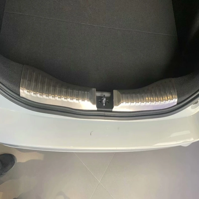 For Honda Fit Jazz GR 2020 2021 stainless steel Built-in rear guard Rear Bumper Protector Sill Trim Tail Trunk Guard Pedal Cover
For Honda Fit Jazz GR 2020 2021 stainless steel Built-in rear guard Rear Bumper Protector Sill Trim Tail Trunk Guard Pedal Cover