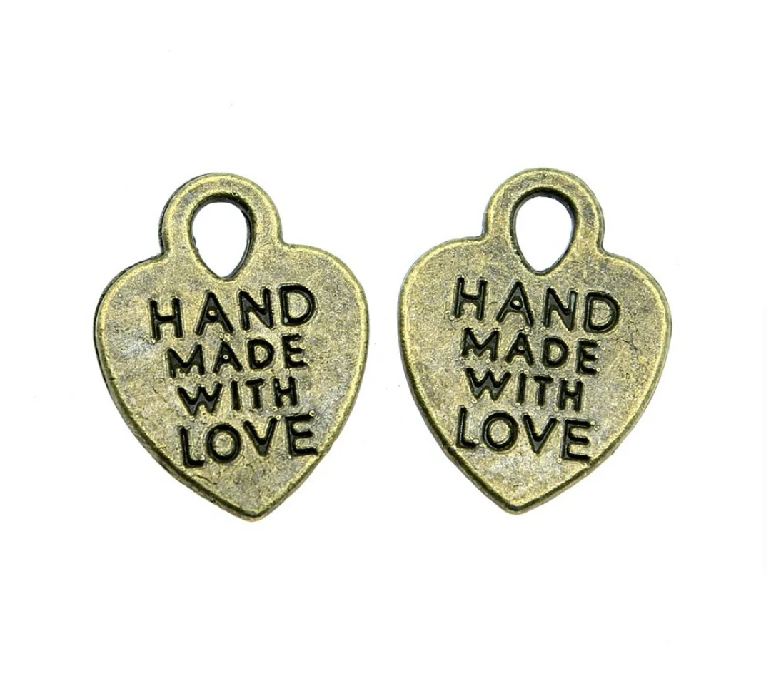 30pcs 15x12mm Zinc alloy metal tibetan silver,antiqued bronze plated charm T2052 for jewelry making 
30pcs 15x12mm Zinc alloy metal tibetan silver,antiqued bronze plated charm T2052 for jewelry making