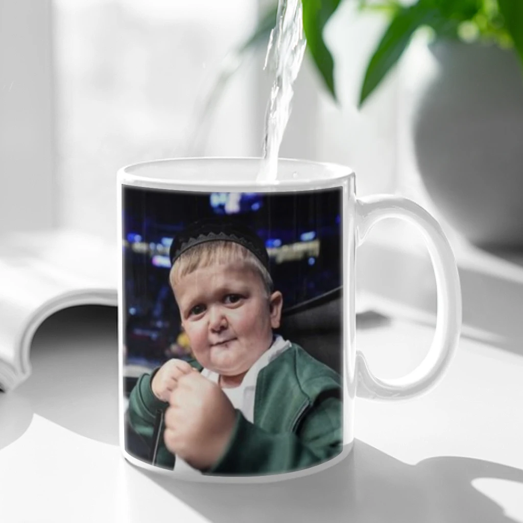Fashion Hasbulla Magomedov Ceramic Mug Cute Coffee Tea Milk Stave Mugs And Cups with Handle Novelty Gifts
Fashion Hasbulla Magomedov Ceramic Mug Cute Coffee Tea Milk Stave Mugs And Cups with Handle Novelty Gifts