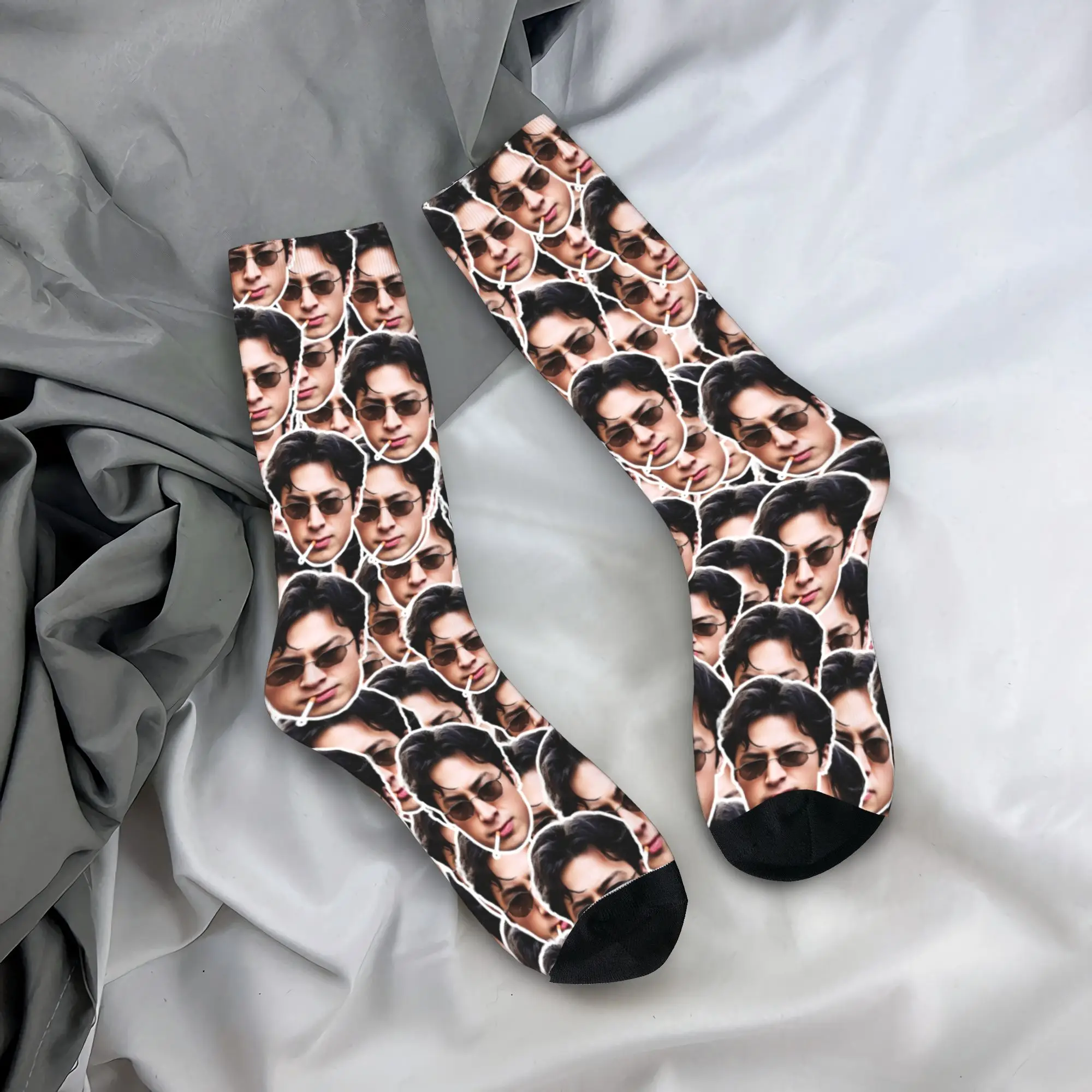 New Male Men Socks Harajuku Hudson Williams Sock Polyester Sport Women Socks Spring Summer Autumn Winter
New Male Men Socks Harajuku Hudson Williams Sock Polyester Sport Women Socks Spring Summer Autumn Winter