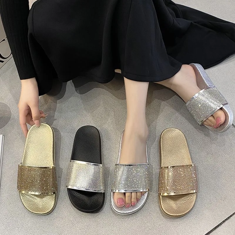Women's Summer Slippers Fashion Slides New Colorful Rhinestone Slippers Thick Bottom Casual Beach Sandals For Outdoor Wear
Women's Summer Slippers Fashion Slides New Colorful Rhinestone Slippers Thick Bottom Casual Beach Sandals For Outdoor Wear
