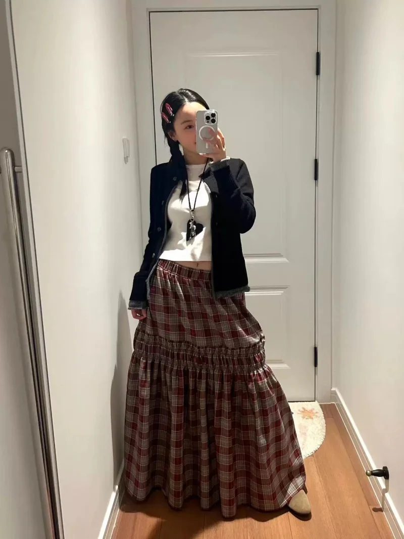 Heavyweight Draped Plaid Elastic Waist Midi Skirt Long Skirt Vintage Red And White Checkered Half-length A-line Skirt
Heavyweight Draped Plaid Elastic Waist Midi Skirt Long Skirt Vintage Red And White Checkered Half-length A-line Skirt