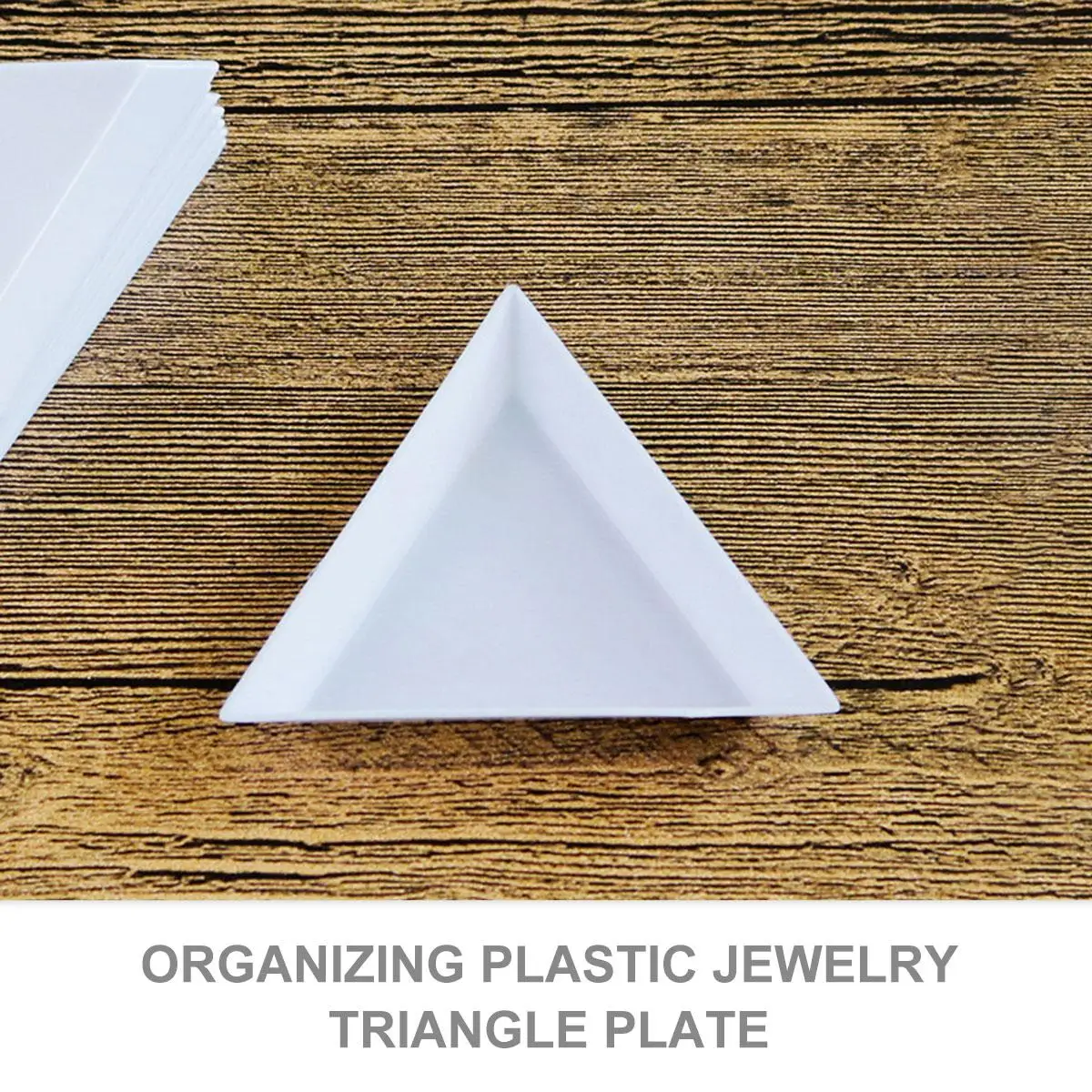 20 Pcs Plastic Jewelry Tray Triangle Plates for Beads Sorting Lightweight Easy Pour Nesting Storage Display Jewlery Making Tools
20 Pcs Plastic Jewelry Tray Triangle Plates for Beads Sorting Lightweight Easy Pour Nesting Storage Display Jewlery Making Tools