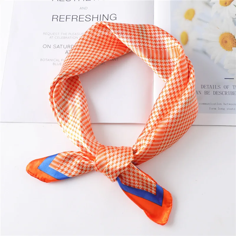 New Summer Thin Houndstooth Scarf for Women, Small Square Silk-Like Satin Scarf 60cm, Decorative Neckerchief
New Summer Thin Houndstooth Scarf for Women, Small Square Silk-Like Satin Scarf 60cm, Decorative Neckerchief