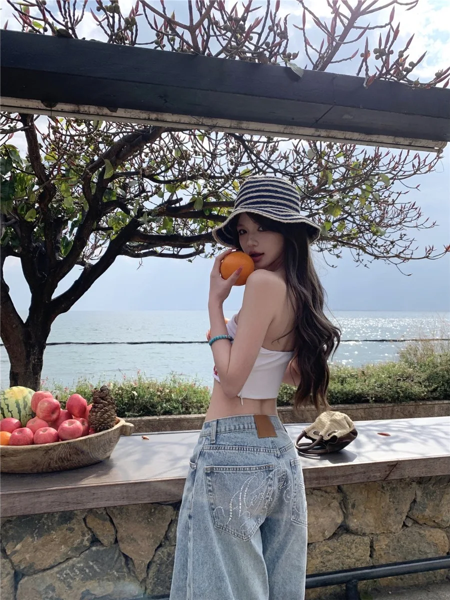 American Style Casual Wide Leg Jeans Women Summer Hot Girl Loose Washed Floor-Length Denim Trendy High Waist Cotton Blend
American Style Casual Wide Leg Jeans Women Summer Hot Girl Loose Washed Floor-Length Denim Trendy High Waist Cotton Blend