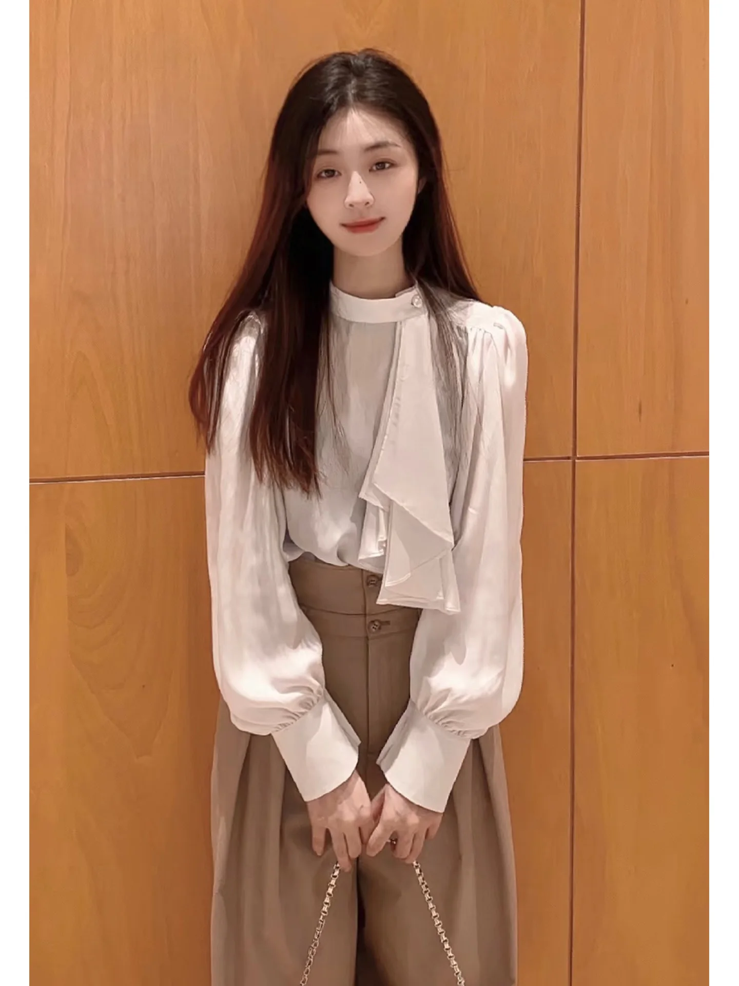 Spring New Sweet Fairy Pure Color Plaid Stand Collar Sash Chiffon Shirt Women's Top Japanese Style Straight Tube Long Sleeve
Spring New Sweet Fairy Pure Color Plaid Stand Collar Sash Chiffon Shirt Women's Top Japanese Style Straight Tube Long Sleeve