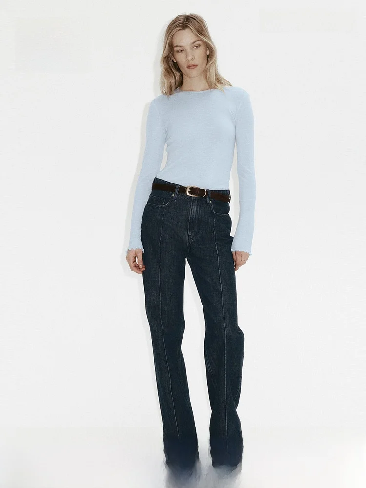 H&M Women's Woolen Top Summer New Style Casual Slim Fit Knitted Sweater Comfortable Soft Material Fashionable Trendy Design
H&M Women's Woolen Top Summer New Style Casual Slim Fit Knitted Sweater Comfortable Soft Material Fashionable Trendy Design