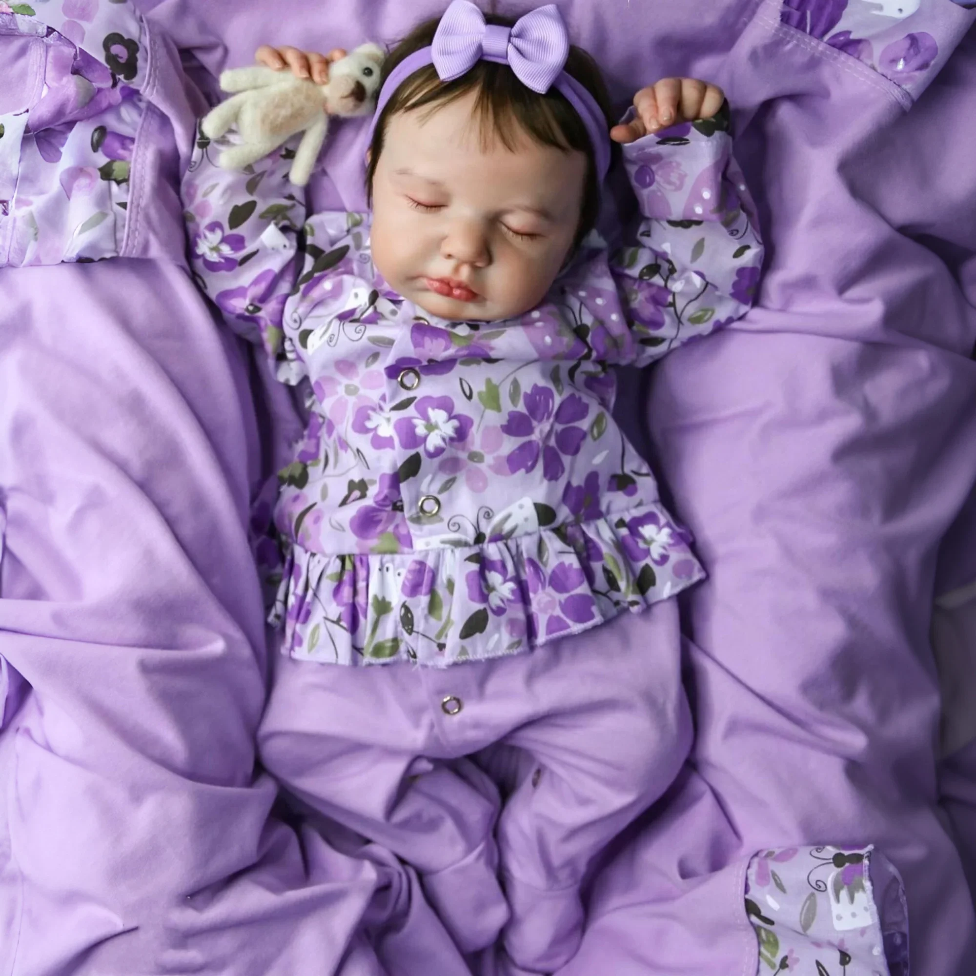 BZDOLL 50cm 20inch 3D-Paint Skin with Vein Soft Vinyl Reborn Boy Sleeping Baby Doll Like Real Handmade Art Bebe Toy For Girl
BZDOLL 50cm 20inch 3D-Paint Skin with Vein Soft Vinyl Reborn Boy Sleeping Baby Doll Like Real Handmade Art Bebe Toy For Girl