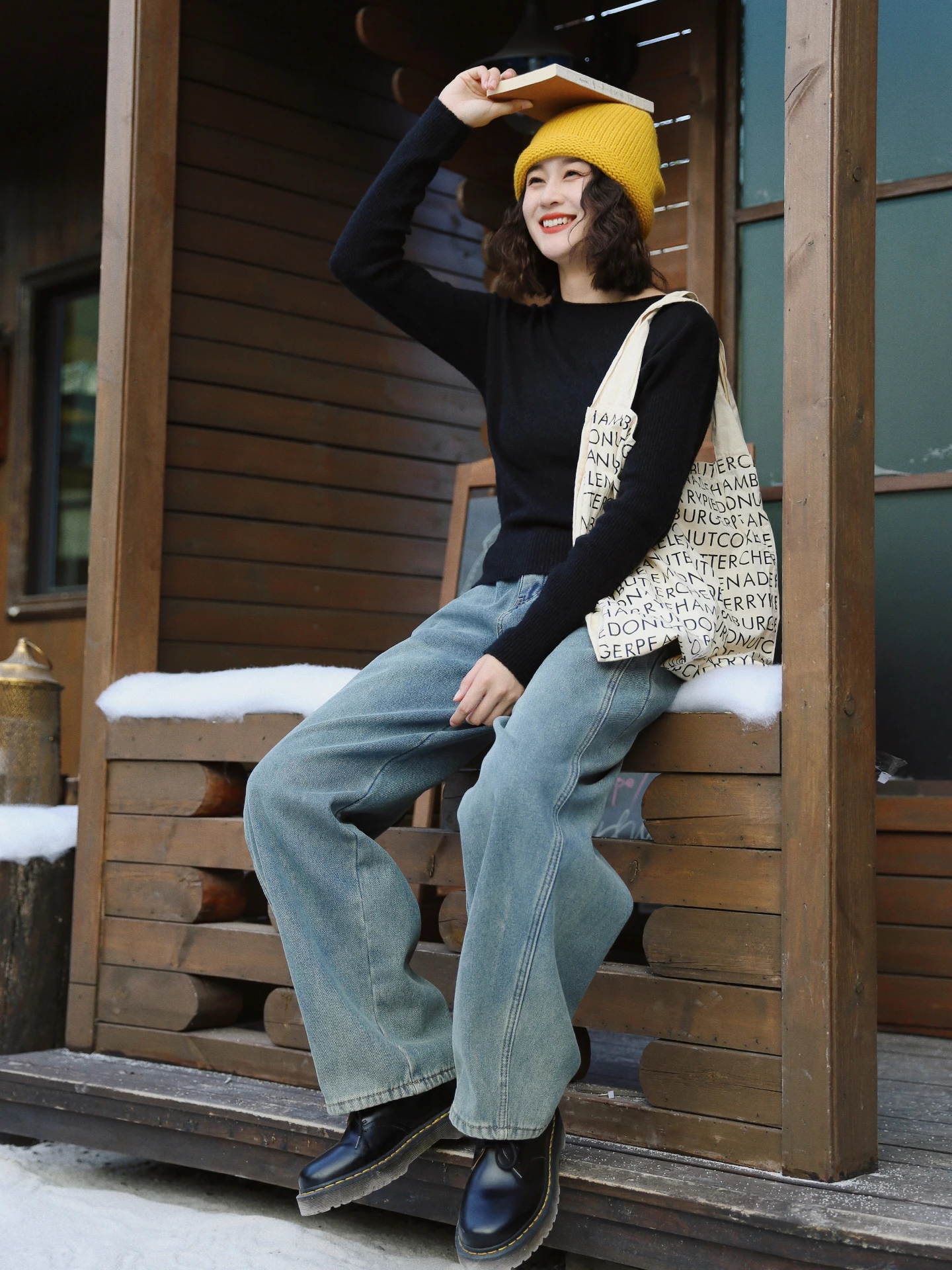 Джинсы женские с высокой талией, на подкладке, в стиле пэчворк, светло-голубые, винтажные, на молнии, из смесового хлопка, осенне-зимние брюки
Джинсы женские с высокой талией, на подкладке, в стиле пэчворк, светло-голубые, винтажные, на молнии, из смесового хлопка, осенне-зимние брюки