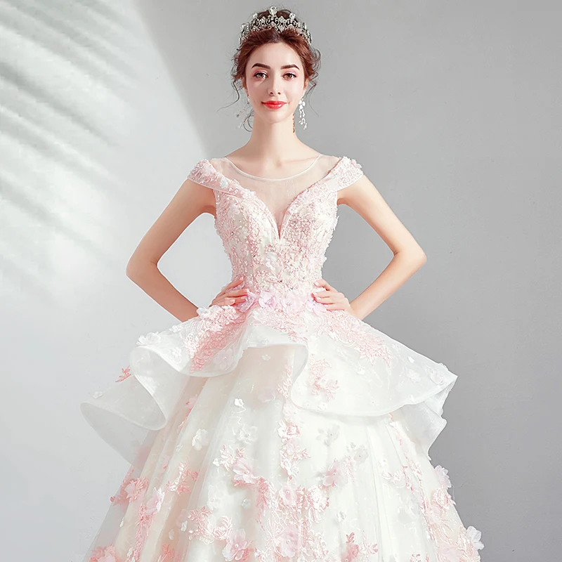 2024 Princess Quinceanera Dress Purple Off Shoulder Sweetheart With Lace Appliques Elegant Beading Ball Gown Robe De Soirée
2024 Princess Quinceanera Dress Purple Off Shoulder Sweetheart With Lace Appliques Elegant Beading Ball Gown Robe De Soirée