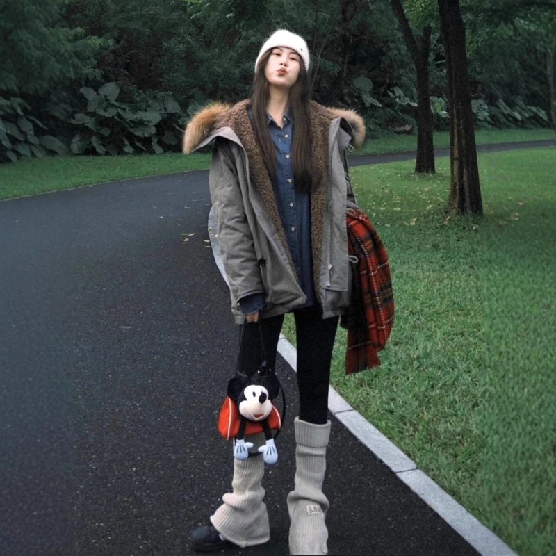 2025 New Winter Petite Women's Parka - Large Faux Fur Collar Thickened Down-Alternative Padded Warm Utility Cotton Jacket
2025 New Winter Petite Women's Parka - Large Faux Fur Collar Thickened Down-Alternative Padded Warm Utility Cotton Jacket