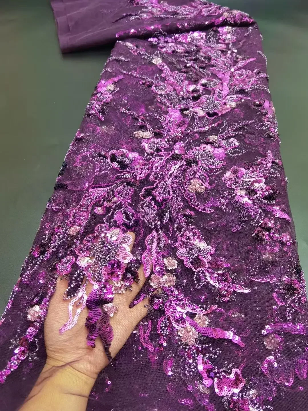 Luxury Sequence African Lace Fabric 5 Yards High Quality French Net Sequin Embroidery Nigerian Wedding Asoebi Lace Material
Luxury Sequence African Lace Fabric 5 Yards High Quality French Net Sequin Embroidery Nigerian Wedding Asoebi Lace Material