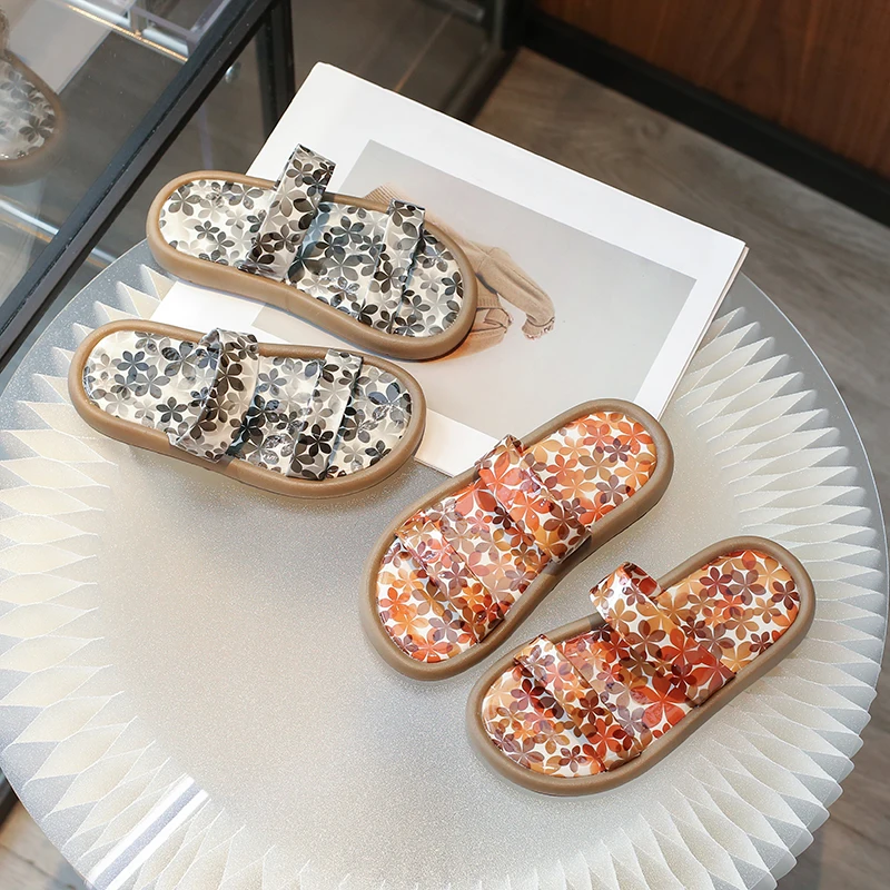 Kids Cross Strap Princess Shoes Girls Outdoor Slippers Open Toe Bohemian Style Children Summer Beach Slippers Anti-Slippery Soft
Kids Cross Strap Princess Shoes Girls Outdoor Slippers Open Toe Bohemian Style Children Summer Beach Slippers Anti-Slippery Soft