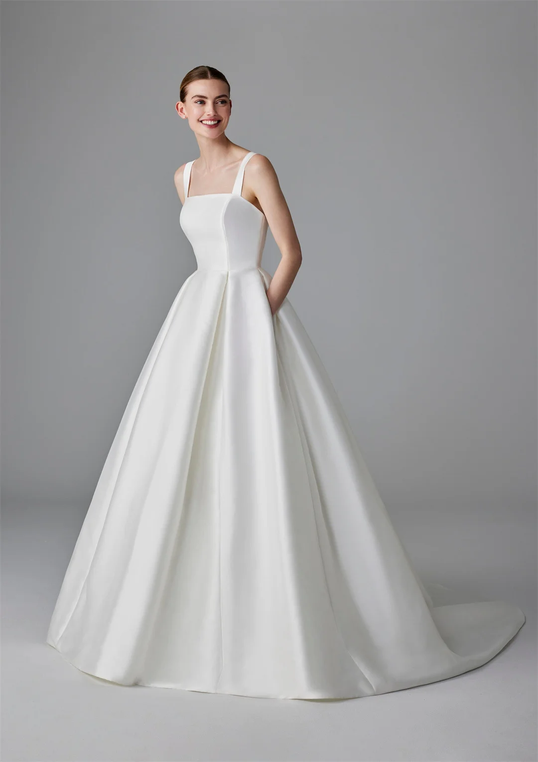 Ivory Satin Square Collar A-line Wedding Dresses With Pocket Simple Plain Backless Luxury Brides Wedding Party Dress Bridal Gown
Ivory Satin Square Collar A-line Wedding Dresses With Pocket Simple Plain Backless Luxury Brides Wedding Party Dress Bridal Gown