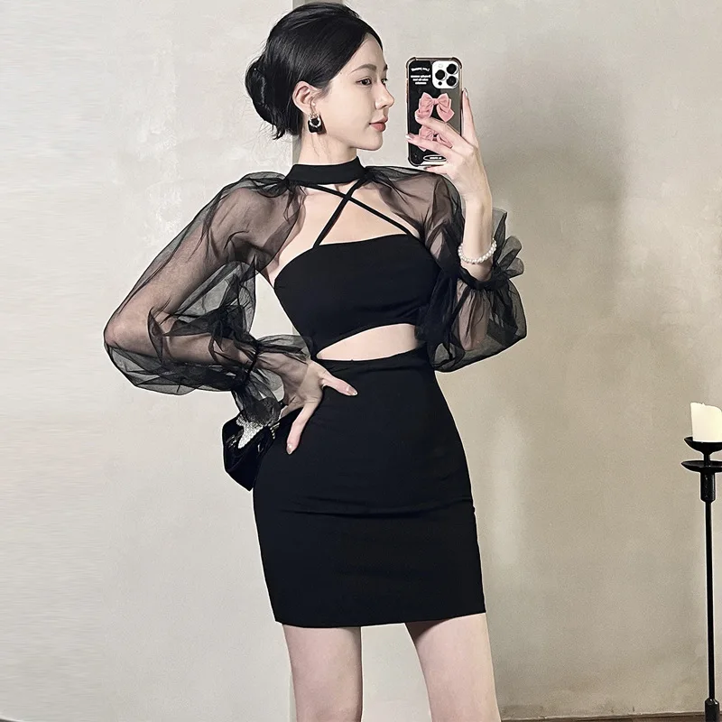High Quality 2024 Sexy Long Sleeved Mesh Sleeve Camisole Hollowed Out Hip Wrap Dress Two-piece Set Vestidos Streetwear Bodycon
High Quality 2024 Sexy Long Sleeved Mesh Sleeve Camisole Hollowed Out Hip Wrap Dress Two-piece Set Vestidos Streetwear Bodycon