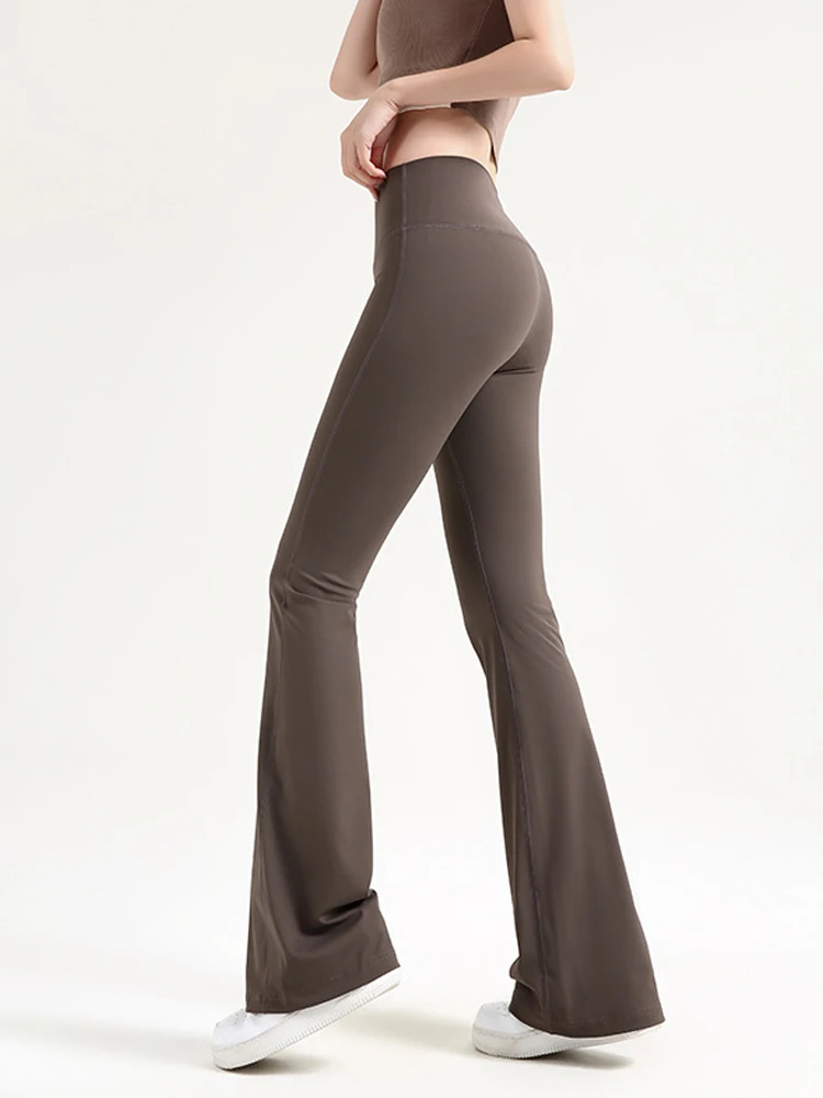 Брюки из коровьей кожи с высокой талией, женские тонкие весенне-летние 2023, новые брюки-клеш, коричневые спортивные брюки для йоги, фитнеса, ледяной шелк
Брюки из коровьей кожи с высокой талией, женские тонкие весенне-летние 2023, новые брюки-клеш, коричневые спортивные брюки для йоги, фитнеса, ледяной шелк