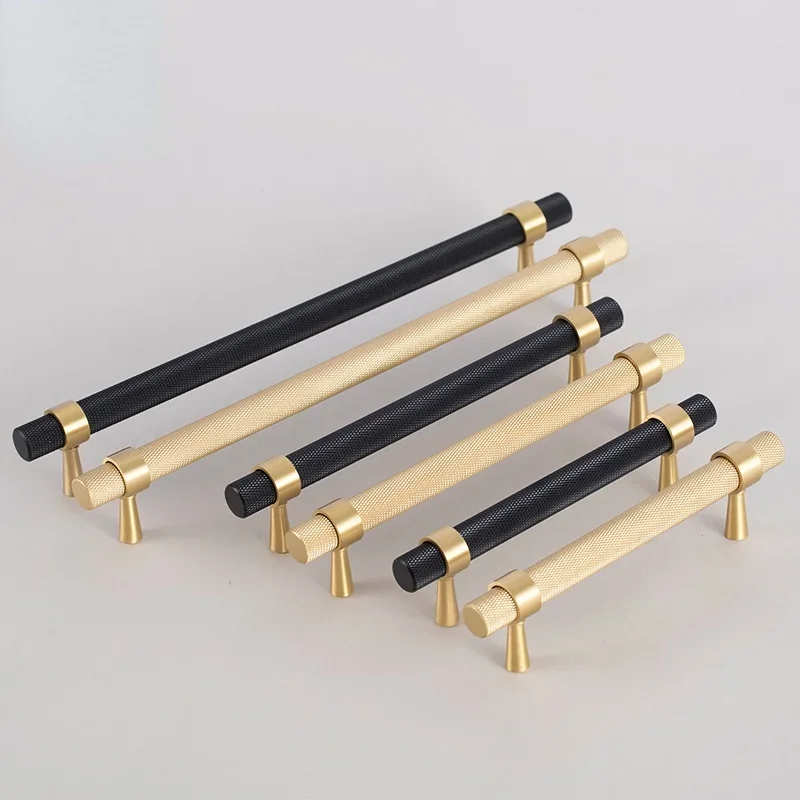 1pcs Gold Knurled/Textured kitchen handles Brass mesh knurling knobs Cabinet Handles Drawer Pulls Bedroom Knobs Brass T Bar
1pcs Gold Knurled/Textured kitchen handles Brass mesh knurling knobs Cabinet Handles Drawer Pulls Bedroom Knobs Brass T Bar