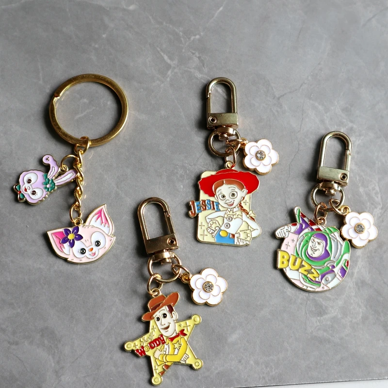 1PC Cartoon Anime Character Metal Keychain With Alloy Enamel Pendant Fashionable Shiny Charms Keyring For Men Women Friend Gifts
1PC Cartoon Anime Character Metal Keychain With Alloy Enamel Pendant Fashionable Shiny Charms Keyring For Men Women Friend Gifts