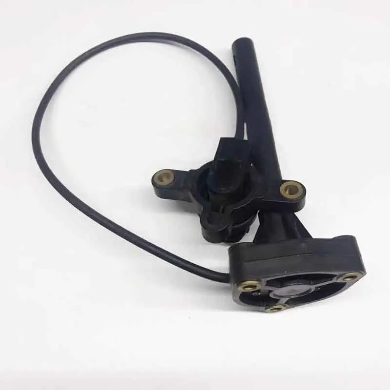 Датчик уровня моторного масла 21042447 для грузовиков Volvo VOE 21521353 22022794 22807993 23285701
Датчик уровня моторного масла 21042447 для грузовиков Volvo VOE 21521353 22022794 22807993 23285701