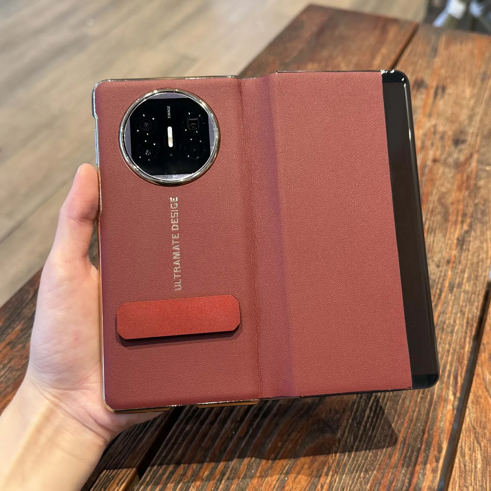 Гальванический высококачественный кожаный флип-чехол с вращающимся кронштейном для Huawei Mate X3 X5 5G, противоударный чехол «все включено», аксессуары 
Гальванический высококачественный кожаный флип-чехол с вращающимся кронштейном для Huawei Mate X3 X5 5G, противоударный чехол «все включено», аксессуары